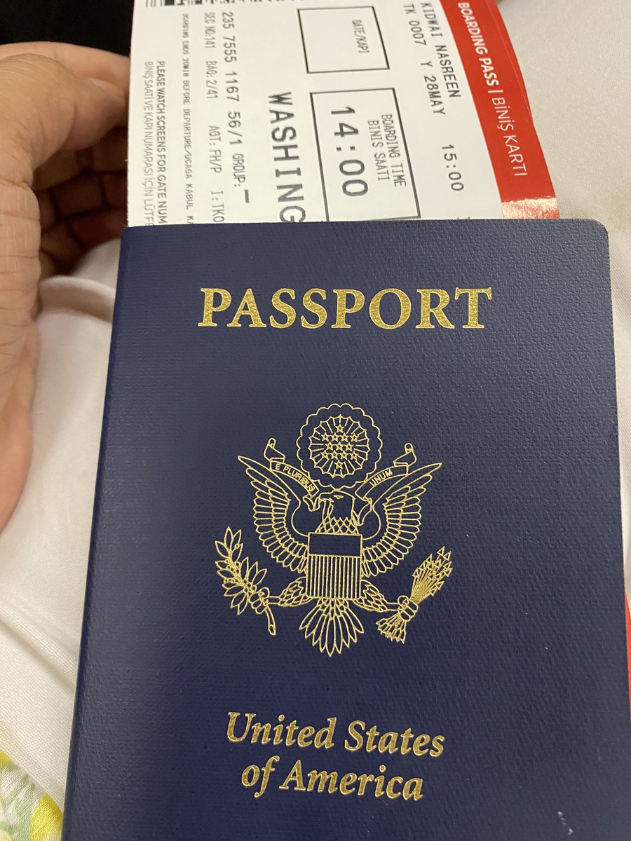 SamUA2000's tweet photo. Good byes r always depressing
Still Remember how My Mother use to Cry every time i departed to 🇺🇸 😕
But Thanks to my #PTIFamily for making my trip so memorable
Met some adorable ppl
Taking back beautiful memories &amazing gifts I’ll cherish all my life🥰
#GoodByePakistan https://t.co/gUkJ5BcZXZ