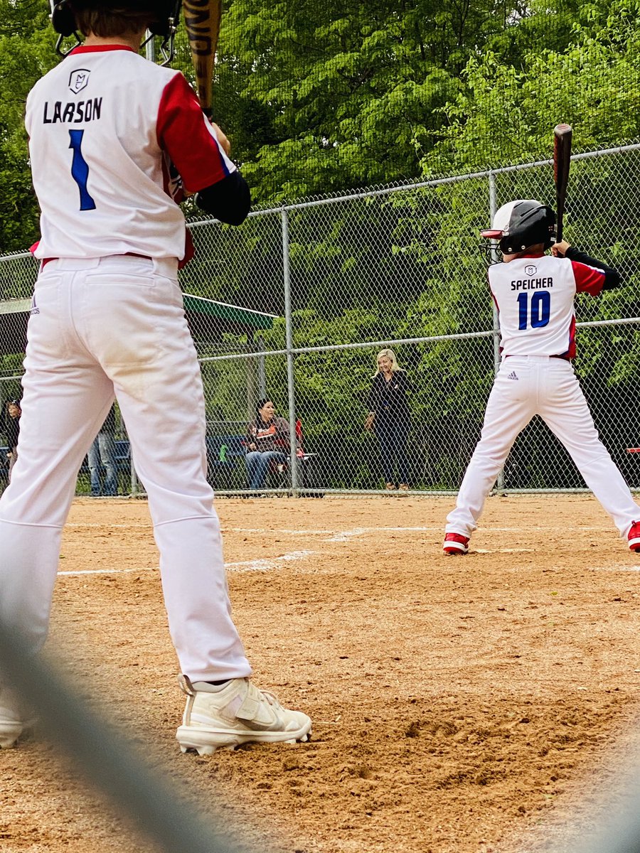 EliteRed8U's tweet photo. Great hitting tonight boys! #BeElite https://t.co/yZl1ieHHI8