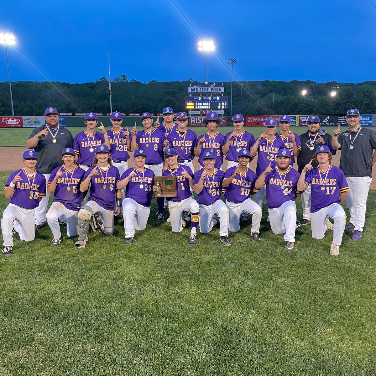 BHSBadgerDen's tweet photo. #Champs https://t.co/jLAPSxwDx3