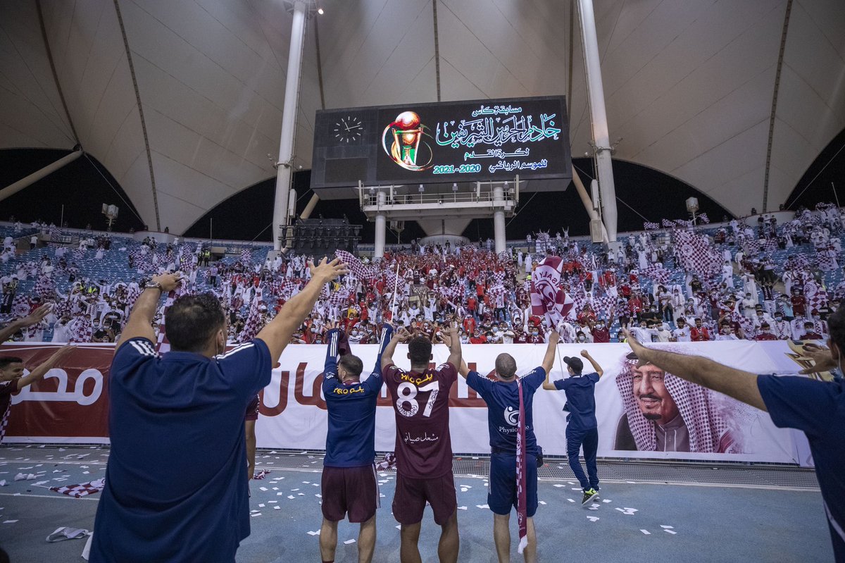 saudiFF's tweet photo. فررررررحة الأبطال 😍 https://t.co/FOYps8n4wp
