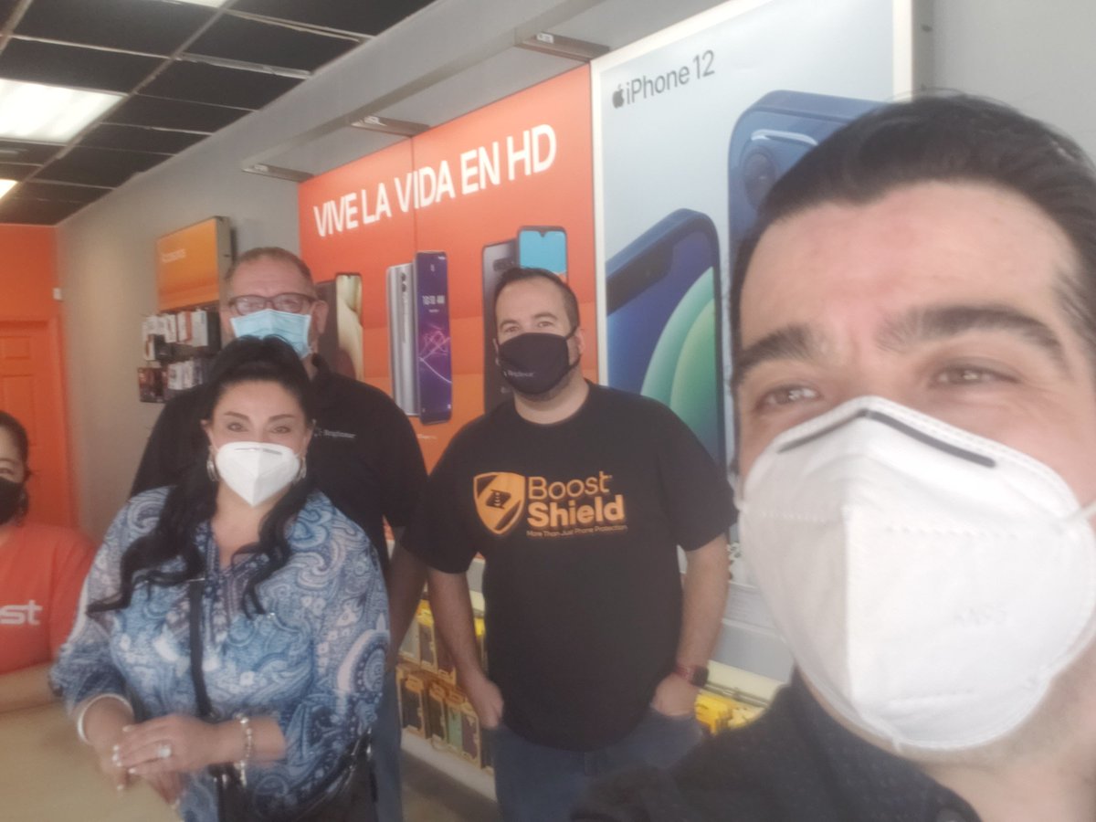 Hamburglar2001's tweet photo. Great day meeting Brightstar's National director : Angela Caravella @Angela92086085  and hitting the field w @BrightstarDanny !! Your tireless support of the Florida market is always appreciated #theVIPboost #VAS #BoostShield https://t.co/mHpqcELkO3