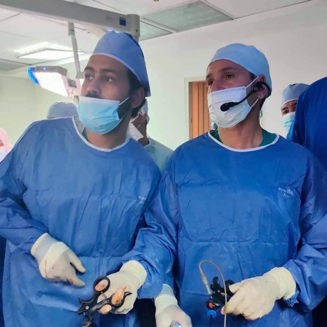 Ahmed Bakr, MD, FEBU (@dr_ambakr) on Twitter photo Enjoyed today a cameraman position next to the great Professor Dr Aly Abdel-Karim in an educational live surgery session, doing Laparoscopic adrenalecomy, lap nephrectomy and lap renal cyst excision <a href="/AlyAbdelKarim1/">Aly Abdel-Karim</a> #mmisu #urology Enjoyed today a cameraman position next to the great Professor Dr Aly Abdel-Karim in an educational live surgery session, doing Laparoscopic adrenalecomy, lap nephrectomy and lap renal cyst excision <a href="/AlyAbdelKarim1/">Aly Abdel-Karim</a> #mmisu #urology