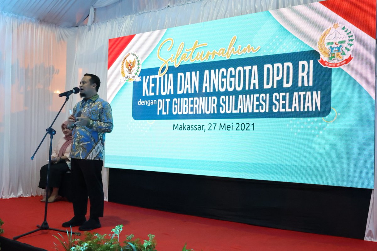 LANYALLAACADEMY's tweet photo. Rajin Turun ke Daerah, Plt Gubernur Sulsel Puji Ketua DPD RI
Ketua DPD RI, AA LaNyalla Mahmud Mattalitti, menghadiri jamuan makan malam dengan Plt Gubernur Sulawesi Selatan
#sulsel #makasar @andisudirman_s #pltgubernur #LaNyalla #DaridaerahuntukIndonesia https://t.co/uAqxiCjh4L