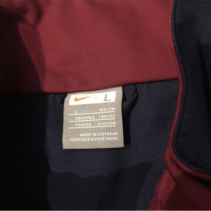 Fballshirtman's tweet photo. Arsenal Football Jacket

Size Large

Condition 9/10

£30

#football #footballshirt #arsenal #arsenalshirt #arsenaljacket https://t.co/yz99QJsXdB