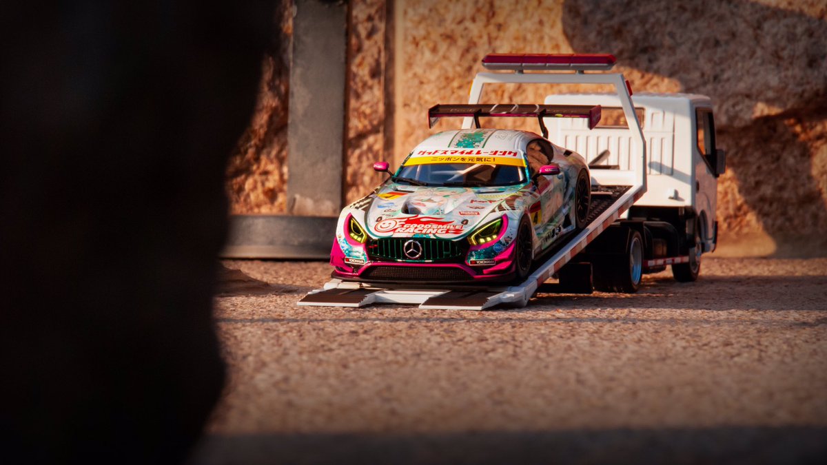 jackyB787's tweet photo. @goodsmileracing 全体のプロセスを見るのはこれが初めてです、私はその時に想像した写真を見ました🤩🤩 https://t.co/eQdQs8MFtn