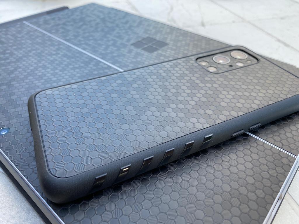 darkyspyke's tweet photo. Thx @dbrand for the amazing quality. Always on top 👌🏾 #OP9Pro #SP7 https://t.co/0Rzrww0CQU