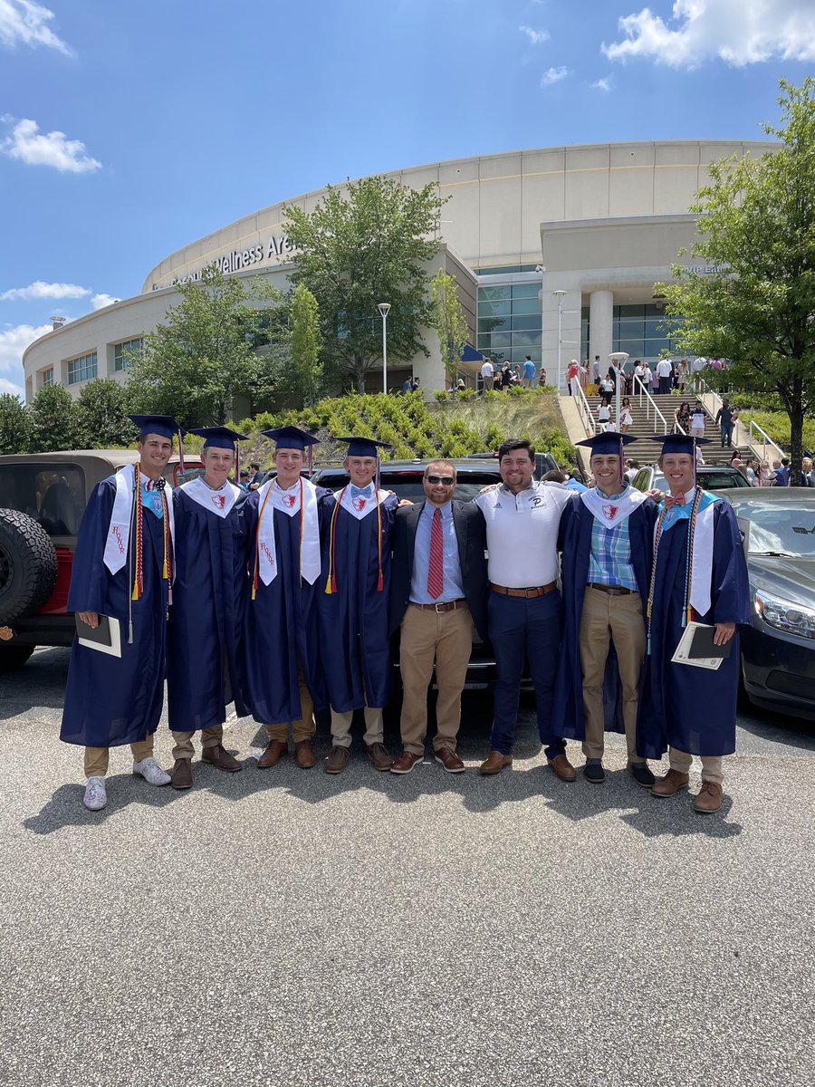 codymorris66's tweet photo. Powdersville baseball is a family that extends far beyond the field. Thrilled to have been able to share this journey with brothers and coaches❤️ @wadepadgett14 @thall2014 @CamdenTroyer @AndrewDent20 @hunterjeter3 https://t.co/HTvKKC5xqy
