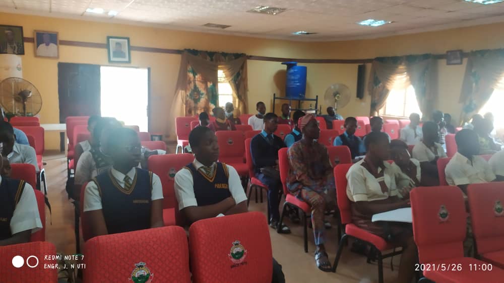 myengineers's tweet photo. Career talk organized by NIMechE Abeokuta @NiMechEAbeokuta Chapter led by, chairman,  Engr Dr Kunle Musa yesterday.

It is important for us to continue to inspire more young people to embrace STEM career, of course with biases for Engineering.

@NimecheNG https://t.co/Slcz5vKdH4
