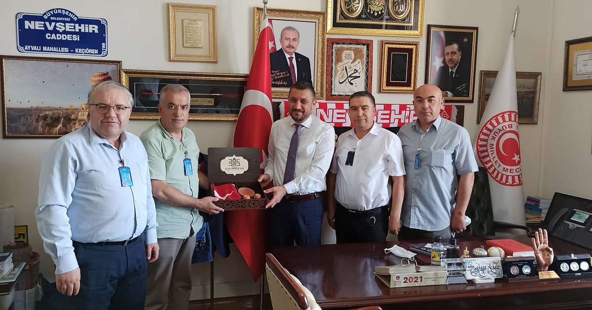 Nevşehir Milletvekilimiz Sayın Mustafa Açıkgöz Bey'i <a href="/kulmustafa77_ac/">Mustafa Açıkgöz</a> Meclis'te ziyaret ederek istişarelerde bulunduk.
Nazik evsahipliği için Sn Vekilimiz'e çok teşekkür ederiz.
Ziyarette Başkanımız <a href="/ismailamanalmaz/">ismail ağmanalmaz</a> ile  <a href="/zmehmetkahraman/">Mehmet K A H R A M A N 🇹🇷🇵🇸</a>, Menduh Doğan ve <a href="/gulkan_evren/">🇹🇷 Evren GÜLKAN🇹🇷</a> yer aldı.