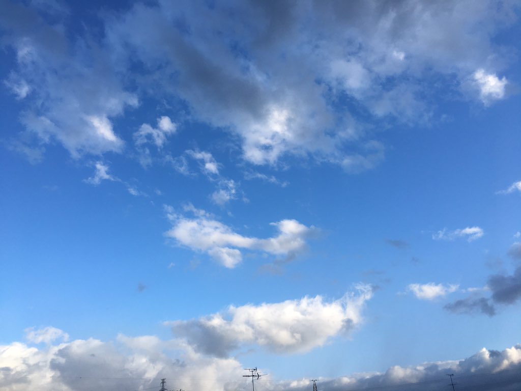 かなこ おはようございます 福島市 清々しい朝 雨上がりの虹 今朝もかっこうに起こされたけど虹がみれたから許す 金曜日 笑顔の一日をお過ごしください 空ネット 空がある風景 虹 全開朝撮 スマホ写真