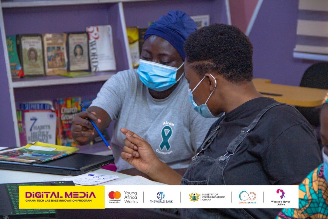 haven_africa's tweet image. Creative writing and blogging are being used widely in our world today to influence sales, bring accounts of events to an audience and communicate ideas in a creative way.
Today, trainees were introduced to creative blogging and writing.
#GTLBaseProgram
@GhanaTechLab