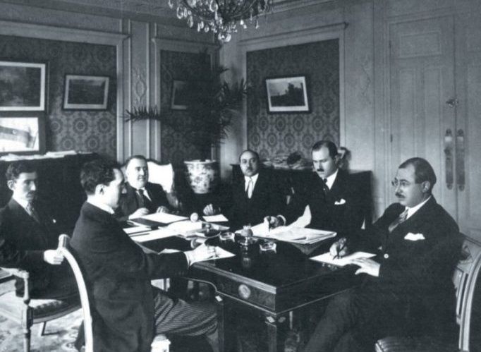 azecanada's tweet photo. Exactly 103 years ago, on May 28, 1918, #Azerbaijan Democratic Republic was established. #ADR was the first successful secular #democratic republic in the #Turkic and #Muslim worlds.🇦🇿 https://t.co/2Ks2WnvVdk