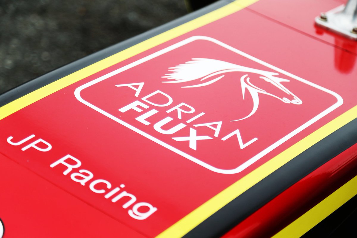 MaxMarzorati's tweet photo. There is another red race car that has a cavallino rampante but it sure looks good on @adrianflux @CDR_F3RaceTeam @BRDCBritishF3 #MAX81 #AdrianFlux #Youngdriversinsurance 📸@JakobEbrey https://t.co/ocQG4t6fpn