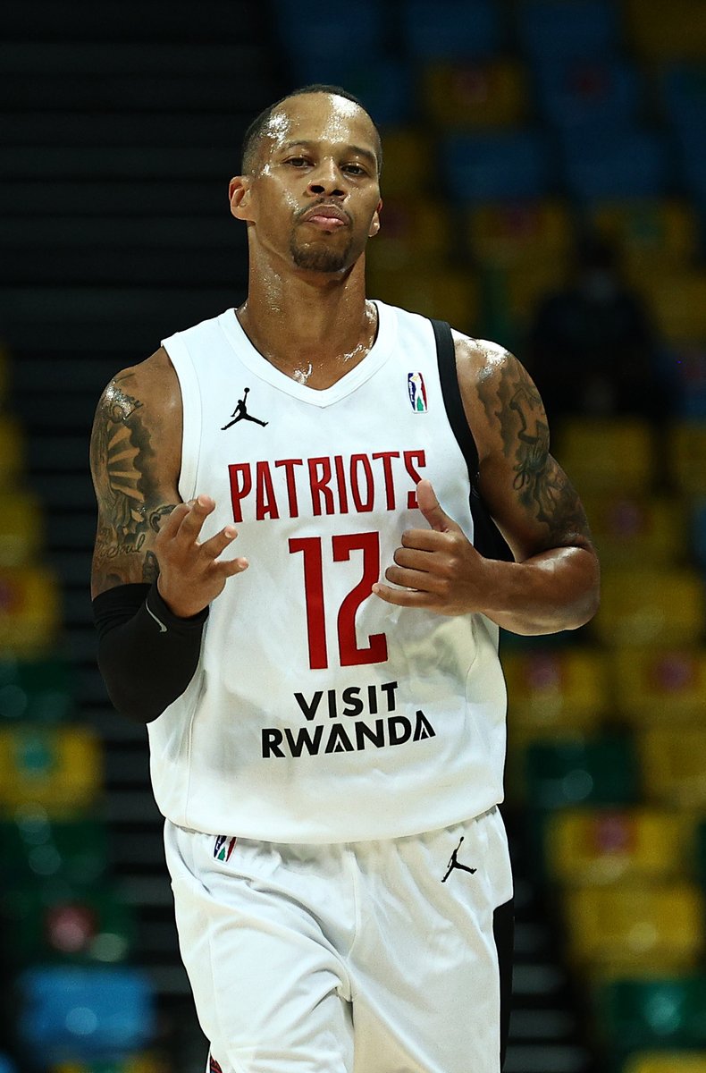 roadtoBAL's tweet photo. What a game! This matchup came down to the wire. Both teams couldn't take a comfortable lead but in the end @PatriotsBBC was able to win it all, taking the last spot of the semis! Final score, 73-71. @AriMugabe88 got 6 3s. Gasana finished with 23 pts.
#afroleague #theBAL https://t.co/edvl53OANX