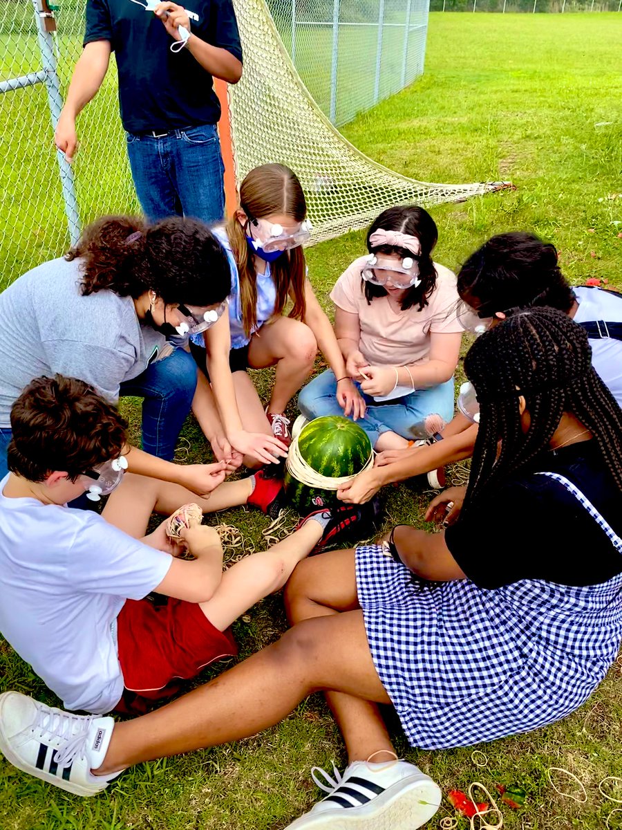 Students live and breath science here <a href="/HofiusKISD/">Hofius Intermediate</a> <a href="/selingerscience/">Mr. Selinger's Science</a> @Timglassrelaxin <a href="/KleinISDscience/">Klein ISD Science</a> @ChristyAGoforth <a href="/baumel_dawn/">Dawn Baumel</a>