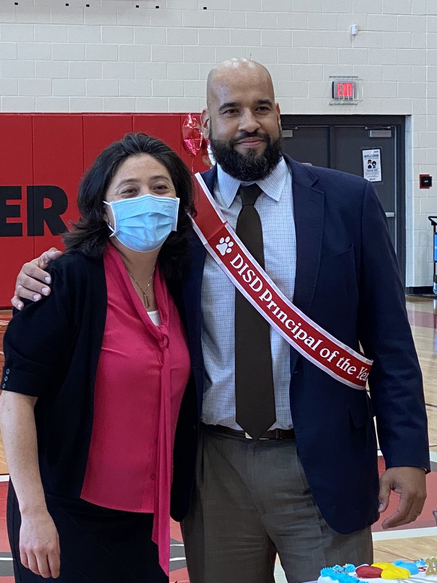 NWSecondaryDISD's tweet photo. Some of Mr. Sotelo’s biggest fans came to celebrate! https://t.co/2DndycXk9y