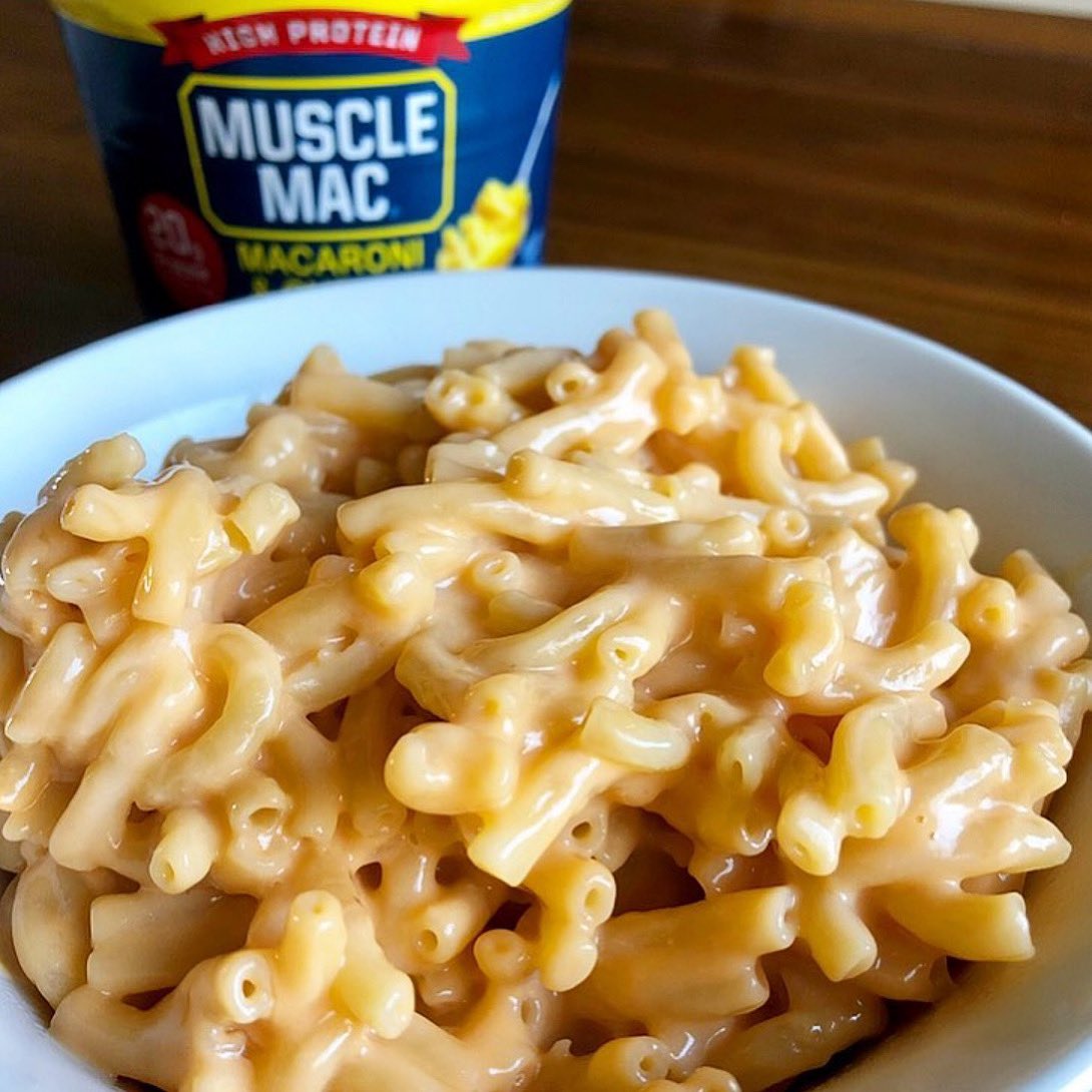 EatMuscleMac's tweet photo. #Creamy. #Cheesy. #Gooey. What words would you use to describe #MuscleMac? https://t.co/HhxRgRyi6B
