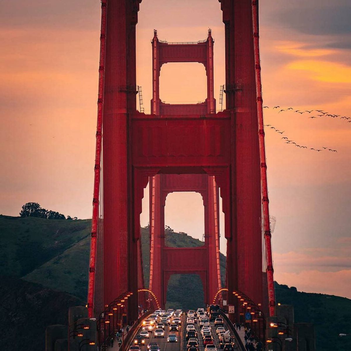 GGBridge's tweet photo. Happy 84th Anniversary to our beautiful Golden Gate Bridge! 🎉🎉 https://t.co/LWSezafp0w