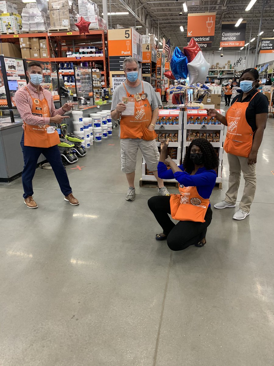 Recognizing Bob from the Pack Down team for all that he does to support the store. Thank you Bob, I appreciate you!!