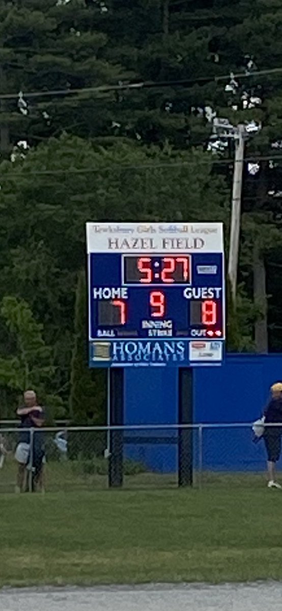 Coach_Mara24's tweet photo. What a win @bmhssoftball21 !!! Way to battle all the way to the end. Our record improves to 8-2. #family #mvc #playwithemotion #pride @BostonHeraldHS @GlobeSchools @MVConference @MIAA033 https://t.co/Q2BbrHvwk8