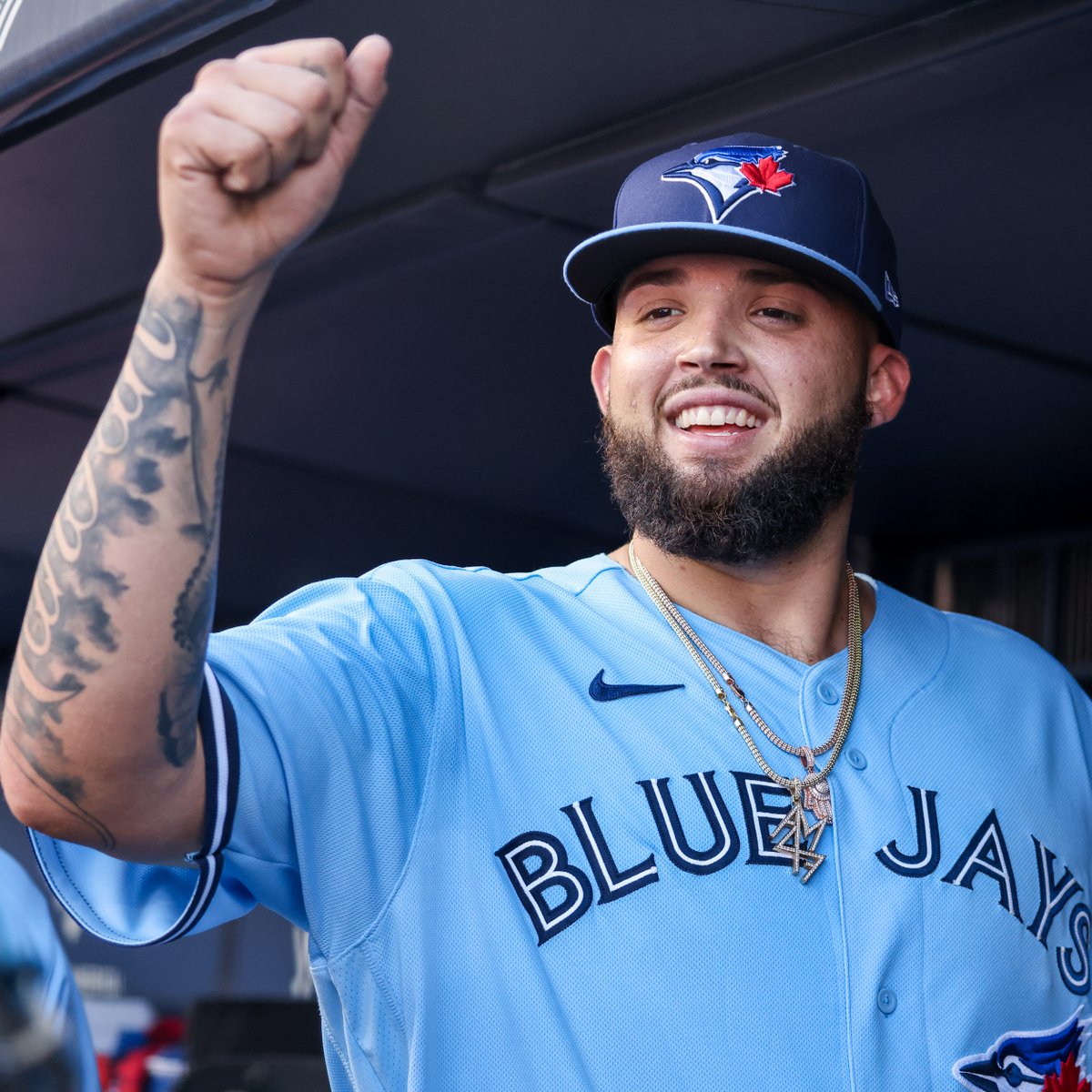 BlueJays's tweet photo. ALL of us right now 😃 

Congrats to @Alek_Manoah47 on his FIRST @MLB win! https://t.co/V38STFr2im