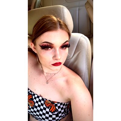 #NewProfilePic https://t.co/dMd28tZaG7<a href="/tag/newprofilepic"class="tags">#NewProfilePic</a>