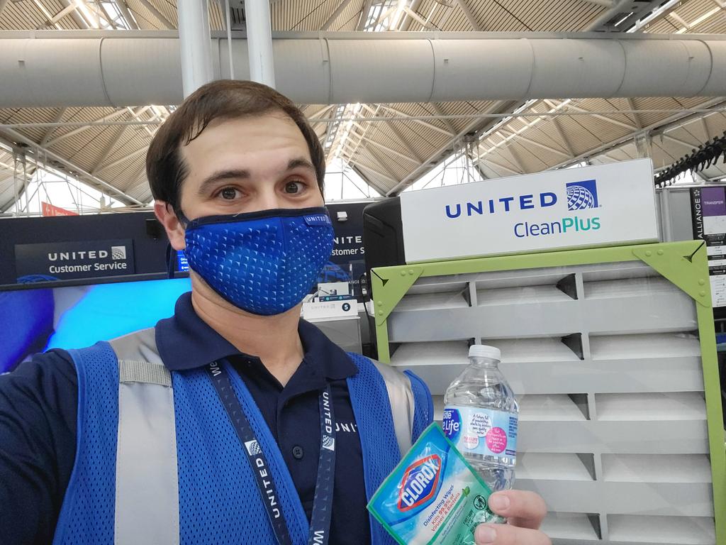 UnitedJaredP's tweet photo. Thirsty? #livesafe247 #CleanPlus #beingunited https://t.co/omOPiI254Q