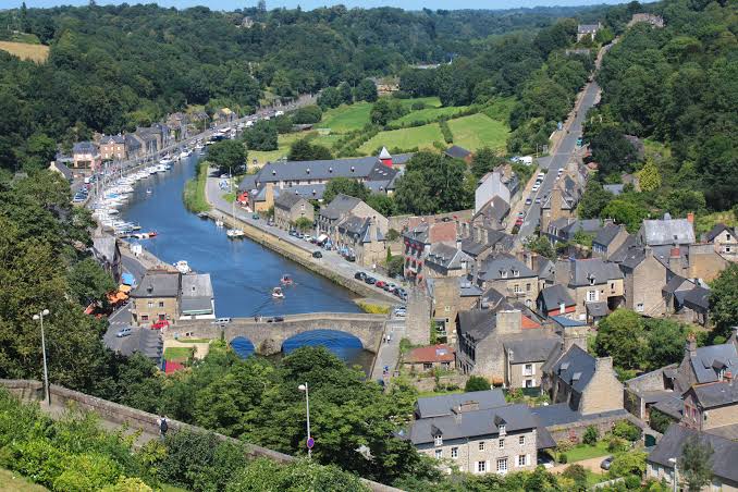 VickieSchn_'s tweet photo. Britany, France 🇨🇵 https://t.co/waKVmnoyD4