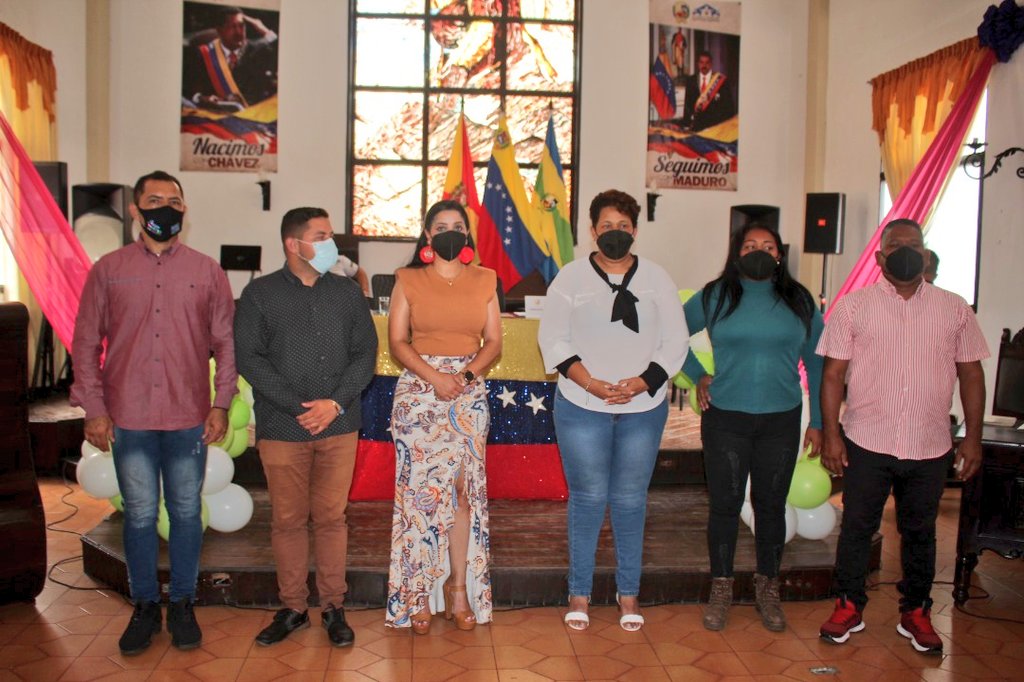 johanitakenpo's tweet photo. #27May | Llegamos al @ConcejoM2021 para participar en la sesión especial para conmemorar el Día de la Danza en compañía de nuestros concejales y concejalas #VenezuelaPotencia https://t.co/awpxJPaBMD