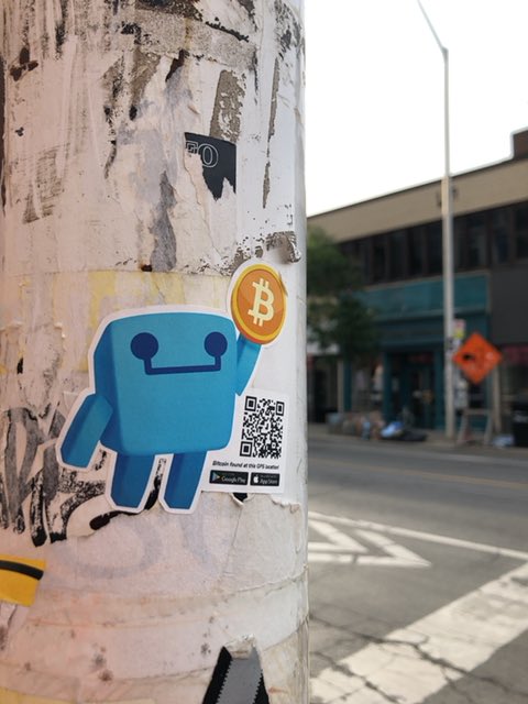 I found #ethereum in a Blue vault at this location! Join me playing #coinhuntworld, It's awesome! coinhunt.gsc.im/av76vCLXlS #cryptocurrency #308096