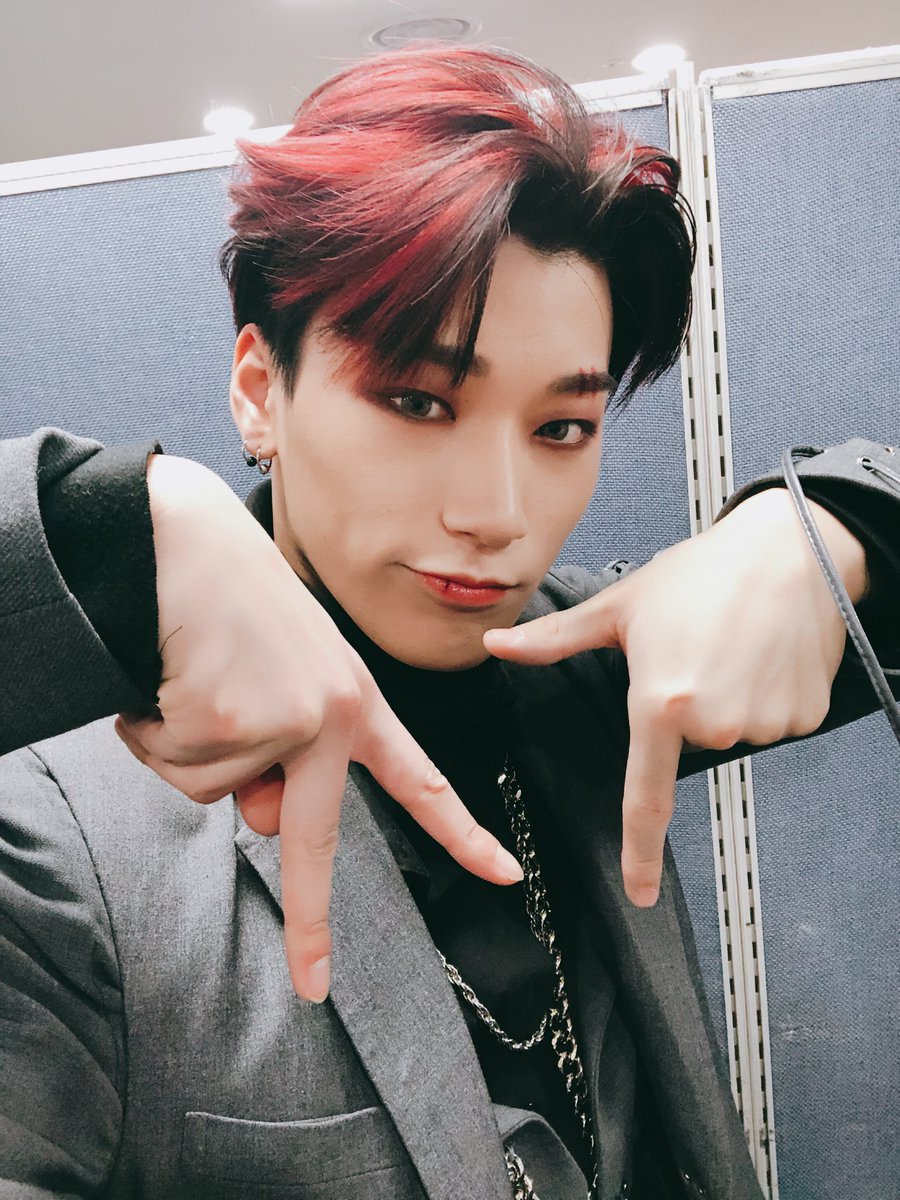 C8MPASS's tweet photo. ' 乀 ❛ 𝟖 𝙢𝙖𝙠𝙚𝙨 _ › 𝗼𝗻𝗲 .ᐟㅤ 𝕥𝕖𝕒𝕞 ! 々 #Venosix's 𝑢𝑝𝑑𝑎𝑡𝑒 — #SAVAGEPARTY ₊ #𝗕𝗨𝗥𝗡𝗜𝗡𝗚itAll
Hasta a los vecinos les gusta este temazo de las reinas porque lo tengo a todo volumen desde si estreno mientras disfrutamos de los regalos. Ánimo reinas!! https://t.co/EsT00jwd4V