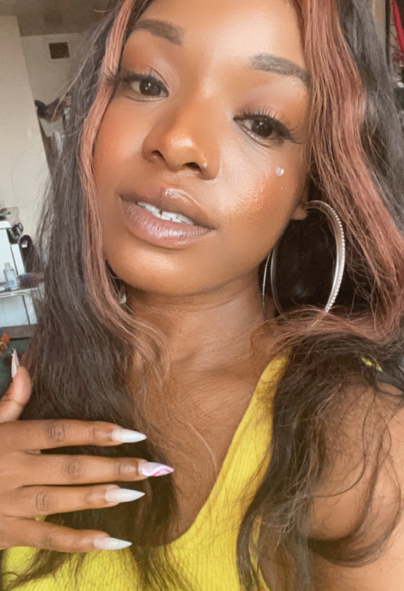 JERSEYCLUBQUEEN 👸🏽 tweet media