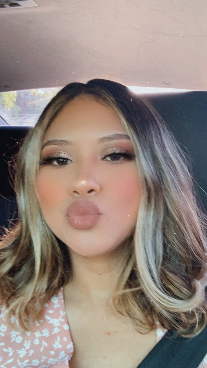 kalesmichele's tweet photo. Idk about you but I’m feelin 22🤍 https://t.co/udyhCMfiRD