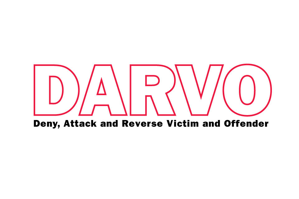 RobertEvansLLC's tweet photo. Deny any wrongdoing
Attack the accuser
Reverse the
Victim and
Offender roles.
Works /almost/ every time, right, Onision?
#onision #onisioninreallife #onisionirl #discovery #discoveryplus #chrishansen #sukmi https://t.co/GUvhWLyS6y