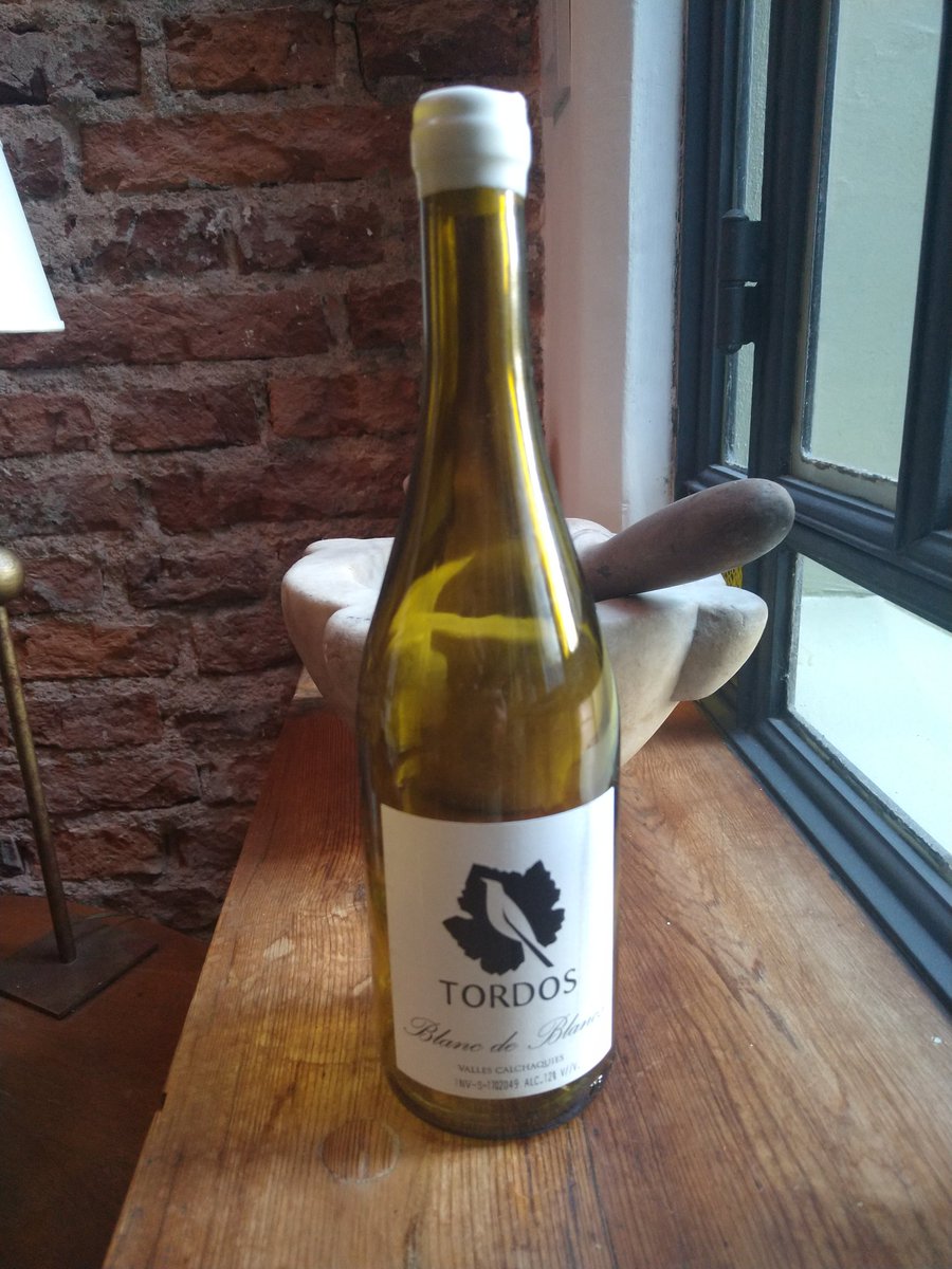 aviongonzalez's tweet photo. Hermoso blanco del NOA, elaborado por @PacoPuga1, junto a @degege y @maxilich . Se va como agua!!! Un verdadero problema. https://t.co/luLXIDnOMw