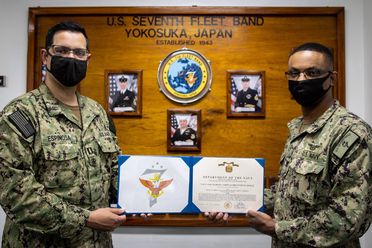 7thFleetBand's tweet photo. LT Luis Espinosa presents the Navy and Marine Corps Achievement
Medal to MU3 Jared Goodrum upon completion of a successful
tour with U.S 7th Fleet Band.  MU3 Goodrum will join Navy Band Northwest. 

#C7F #BravoZulu #NavyBandNorthWest #Washington #FairWindsandFollowingSeas https://t.co/dHq3ctp6vm