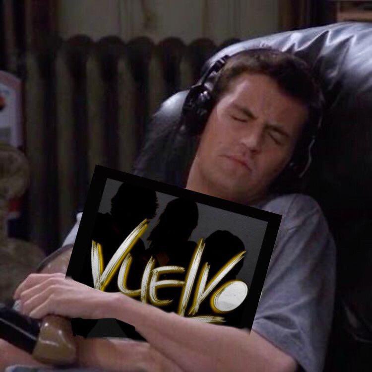 bycrismorena's tweet photo. #Vuelvo VUELVO OUT NOW ❤️❤️❤️❤️ https://t.co/hNC1jGBnS9