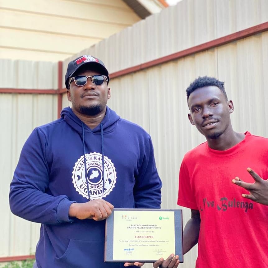 FettyDaHustla's tweet photo. Although I Was High As Fuck Dreams do come true 
Meet @flexdpaper my highSchool RoleModel 
I managed to hustle hard till I finally made it to kampalaBoy #Rapaholix #FocusOnUGHipHop #Spotify  #PlayUgandanHipHop
#PresidentOfBulenga #NvaBulenga https://t.co/dcnUUb4S9o