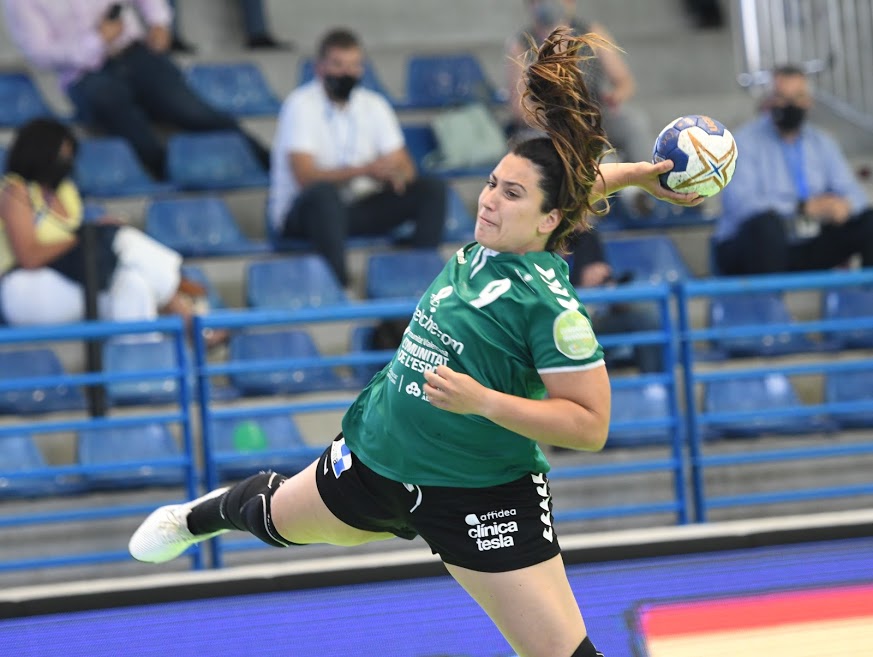 Habla <a href="/RocamoraJoaquin/">Joaquin Rocamora</a> sobre <a href="/Nuriaandreu9/">Nuria Andreu Sempere</a>: 

"Es el mejor fichaje que he hecho en mis 5/6 años... Interpreta y entiende lo que está pasando para que podamos hacer daño"

deportecienporcien.com/joaquin-rocamo…