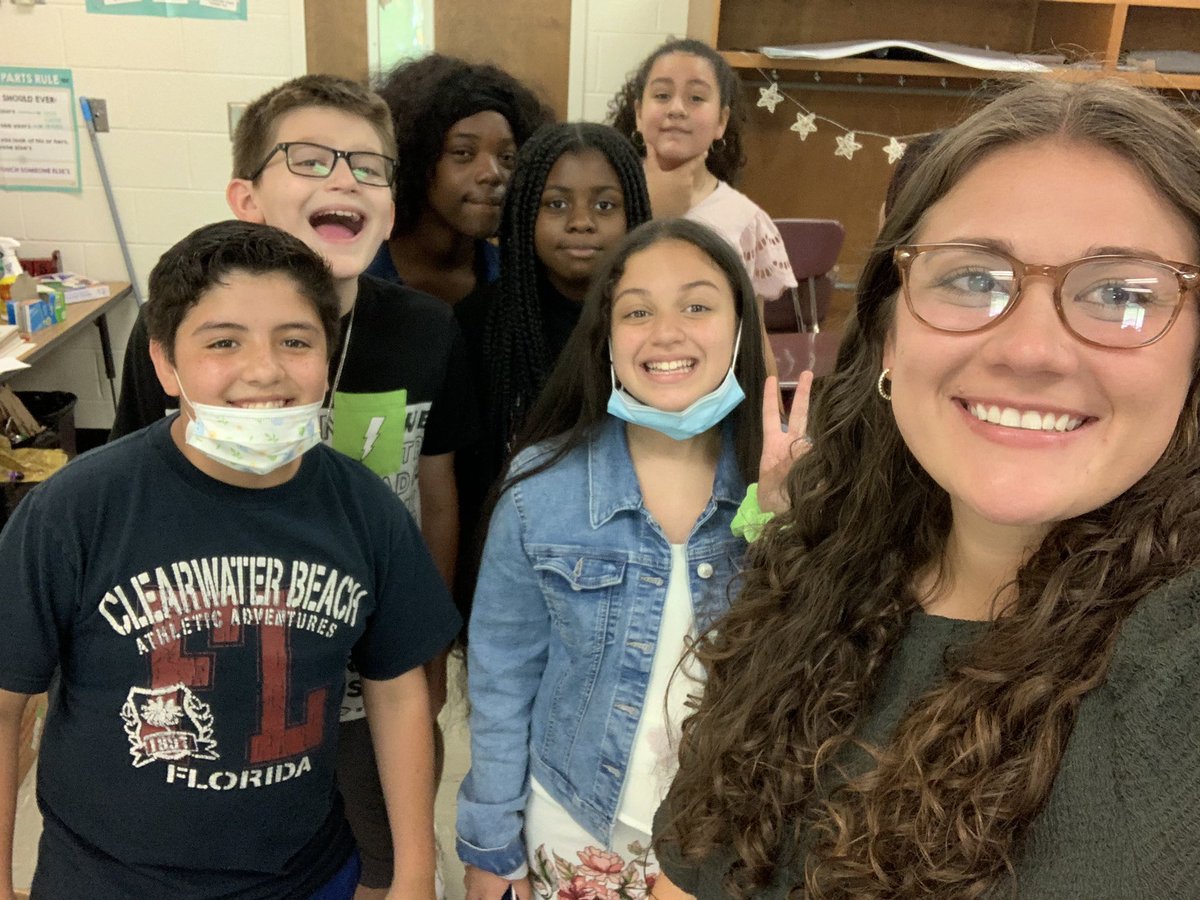 msgrubbs1's tweet photo. I loved every single second I got to spend with these incredible students. I can’t wait to see each of them achieve everything they dream of ❤️ https://t.co/XtqKeocMRg