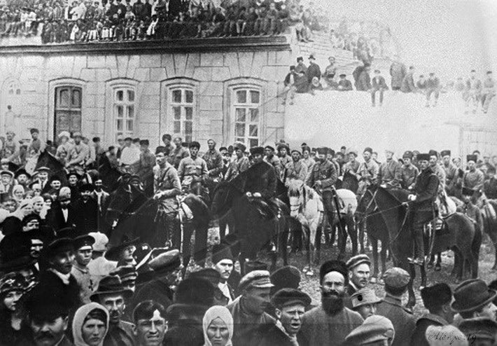 CaspianRC's tweet photo. La RDA (République Démocratique d'Azerbaïdjan) a existé pendant 23 mois, mais est abolie à la suite de l'invasion bolchévique. Le pays est occupé par l’Armée rouge en 1920, jusqu’à l’effondrement de l’Empire soviétique en 1991. https://t.co/c1NktIZW1y