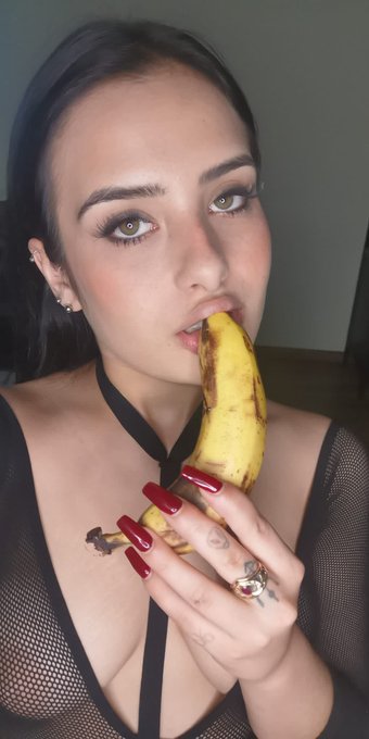 Video + fotos al completo 🆓🆓🆓 en https://t.co/Qstvvy2uiq😈 https://t.co/CwnC8mHI5h