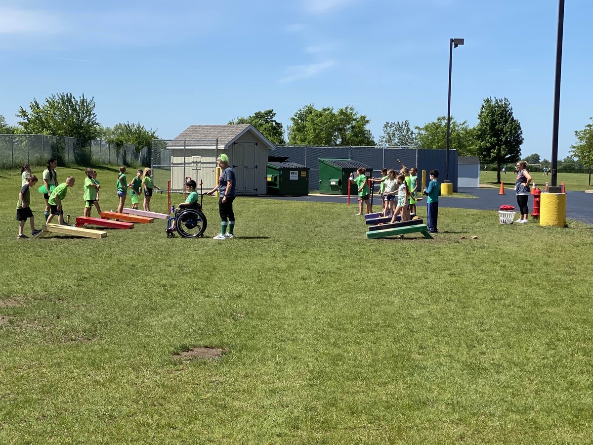 Autumn Creek Elementary School tweet media