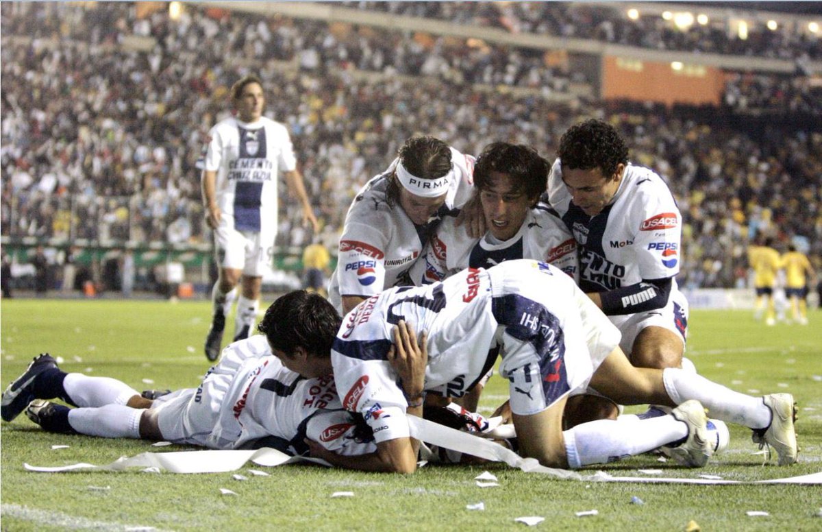 Aquel 27 de Mayo del 2007 !!! Un Campeonato con un toque mágico para mi !!! <a href="/Tuzos/">Club de Futbol Pachuca</a> <a href="/fausto_pinto2/">Fausto Pinto</a> <a href="/mcabrera14/">Marvin Cabrera</a> <a href="/eterno8/">Gabriel Caballero</a> <a href="/Grarodriguez16/">Carlos Gerardo</a> <a href="/chaco_81/">Christian chaco Gimenez</a> <a href="/DamianAl11/">Damian Alvarez ®️⚽️</a> <a href="/leolopezg2/">Leobardo Lopez</a>