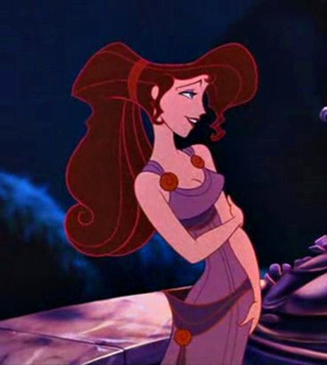 Hanza802's tweet image. anyone else getting meg vibes from ariana’s outfit