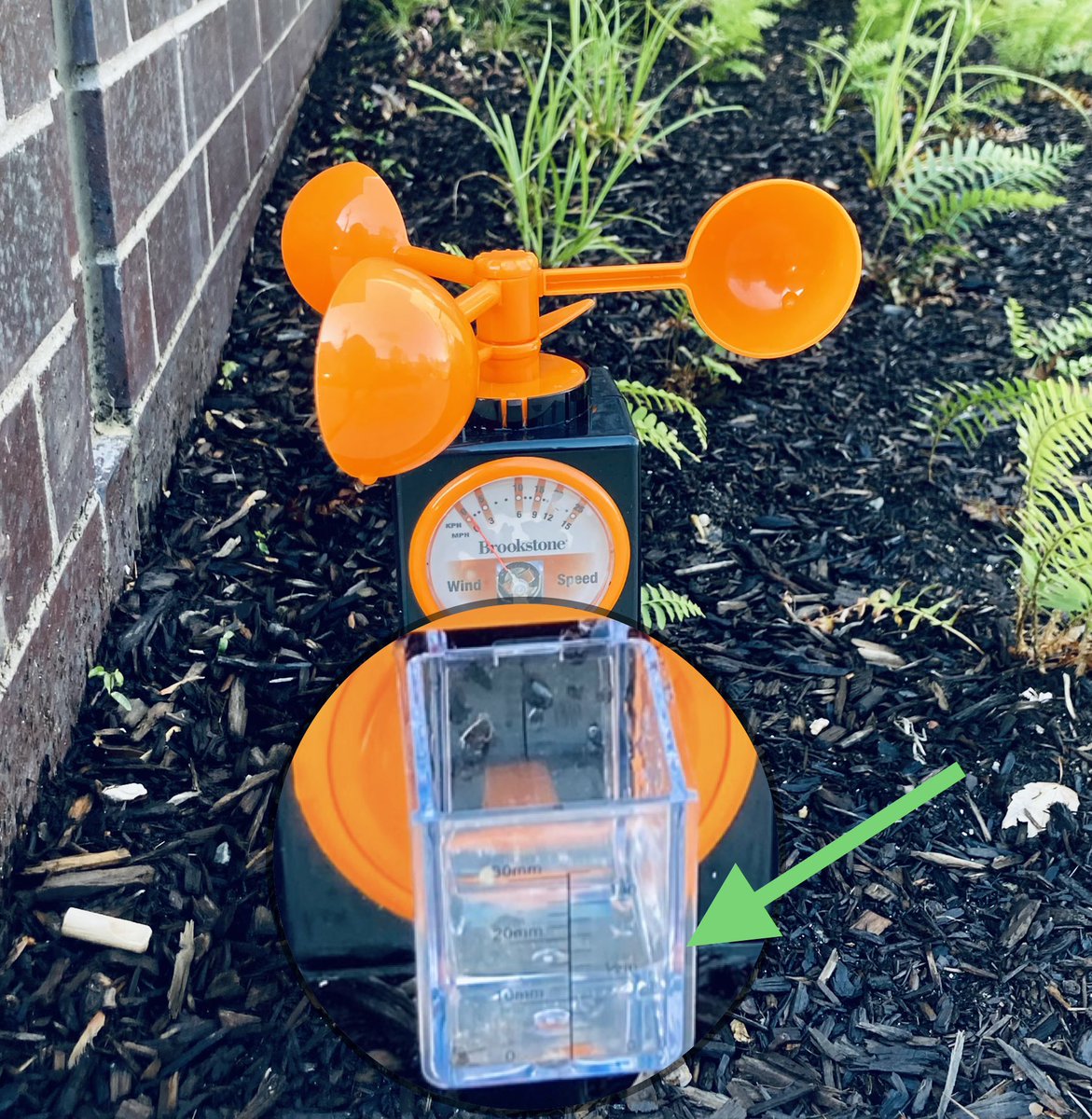 AmiPatelHop's tweet photo. It was exciting for #TeamPathfinder scientists to observe the #PrecipitationGauge of the mini #WeatherStation at @SLAMiddle thanks to yesterday’s storms! #MrsPH👩🏽🔬 #phled #STEAMrocks @PHLschools https://t.co/ndyoDACc8x