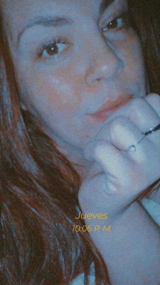 MariiChanga's tweet photo. #MimisTime 🌙 https://t.co/yevS7YBMyI