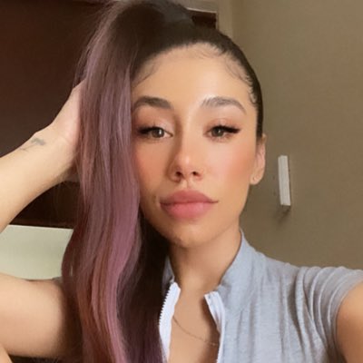 Goddessroe's tweet photo. #NewProfilePic https://t.co/U3gr73cp6v