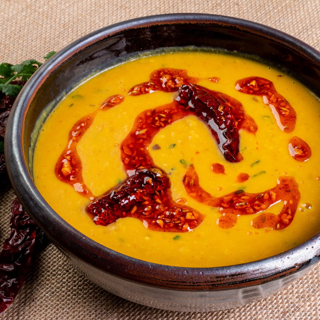 garammasalablr's tweet photo. Finding #Comfort this weekend in a wholesome bowl of #LasooniTadkaDal and #JeeraRice. Grab a spoon and order in! π€€
Use code 'LHWW21' for a 10% off when you order directly from us - https://t.co/ZxutOvN56C
#WeekendVibes #Foodie #Lunch #Dinner #NorthIndian #DalChawal #YellowDal https://t.co/4gQhtPj0fR