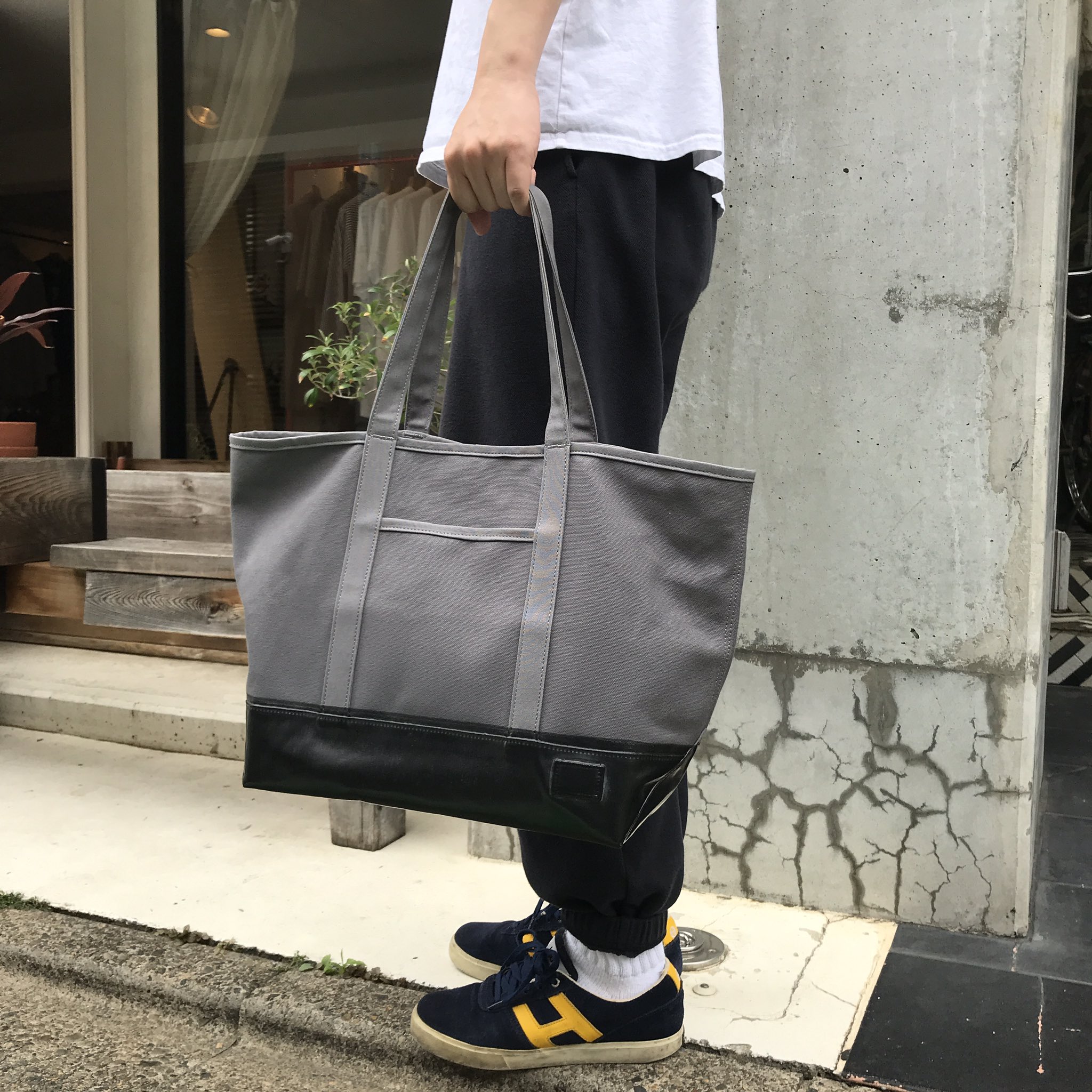 人気商品の DIGAWEL POCKET ディガウェル DIGAWEL(ディガウェル) T